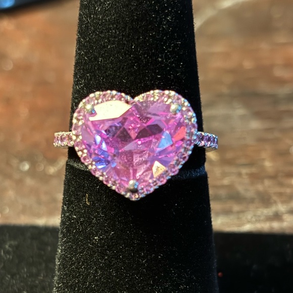 Jewelry - 🆕 Pink quartz heart shaped ring sterling silver